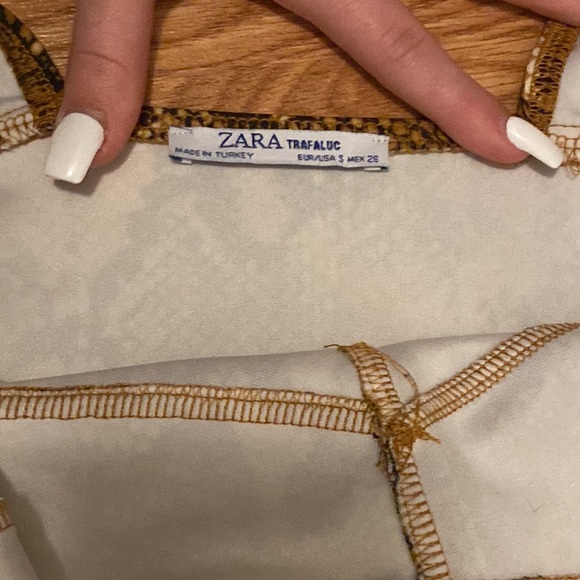 Size small dress from ZARA - Picture 4 of 6